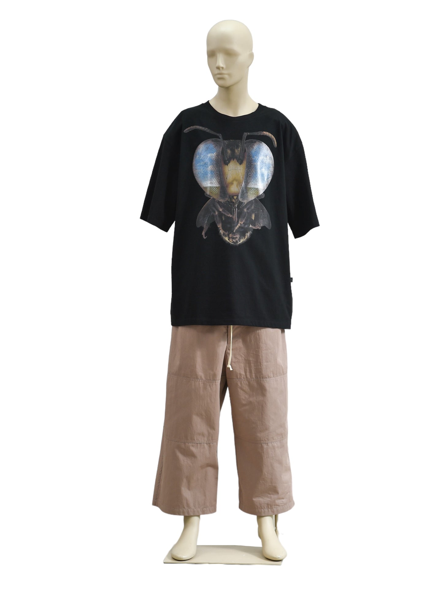 BEE T-SHIRT BLACK