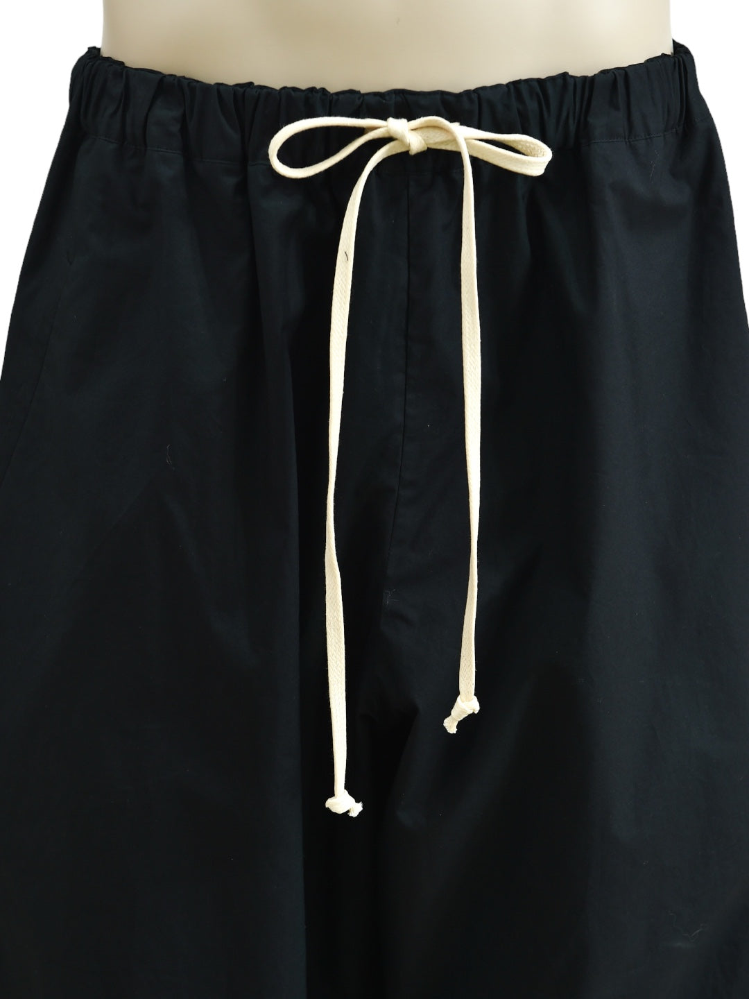 DAN BALLOON PANTS BLACK