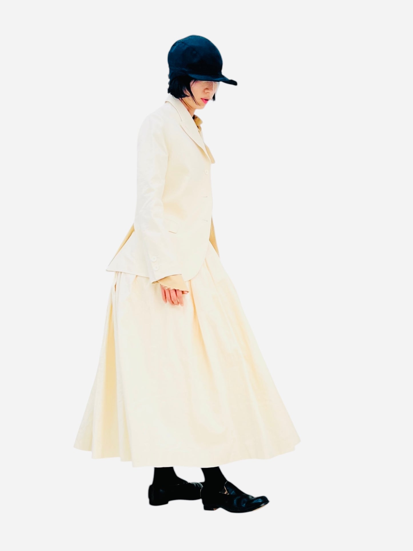 BORN TUCK SKIRT IVORY